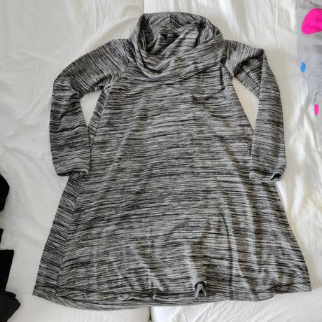 Rolakovy dlhy pulover, f&f,36