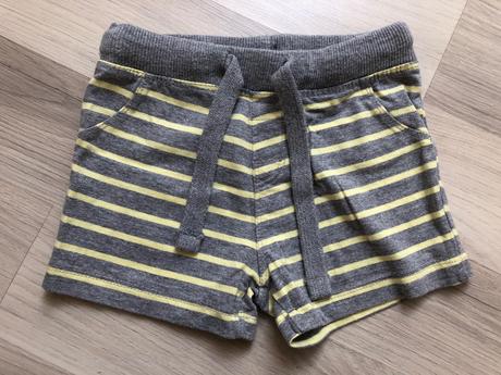 Tričko a kraťasy, lupilu,74