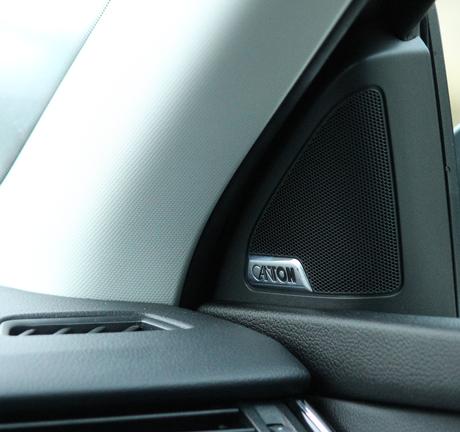 Škoda octavia combi 2.0 tdi style - bratislava, škoda