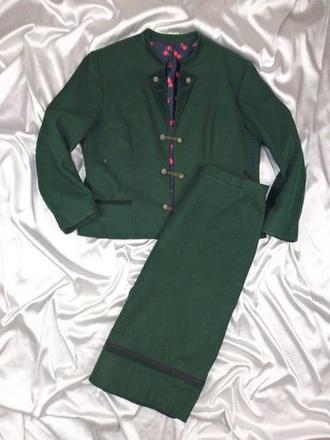 Luxusný tradičný odev/kostým/kroj, 44