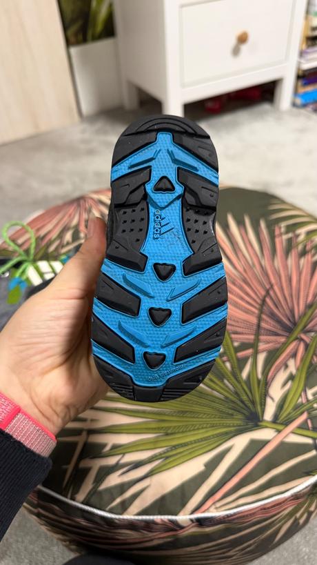 Čižmičky, adidas,22