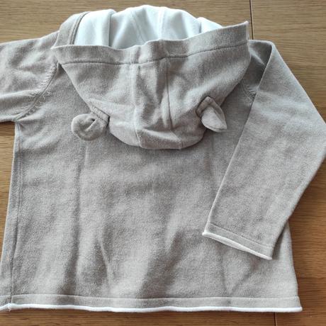 Svetrík s uškami, lupilu,86