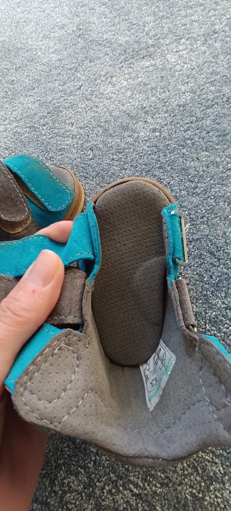 Ortopedické sandále, 18