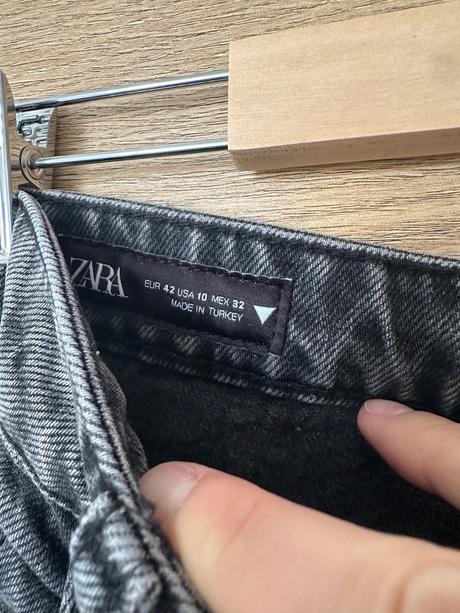 Zara dlhé široké rifle, zara,42