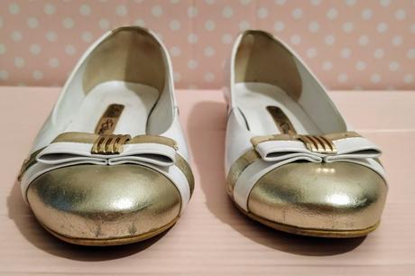 Zničené kožené topánky, 37