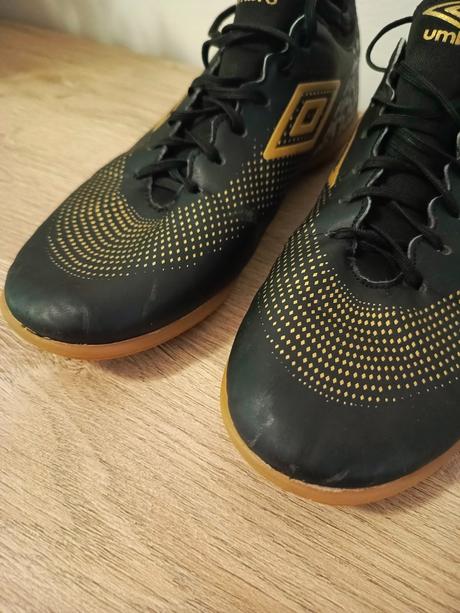 Halovky 38,5, umbro,38