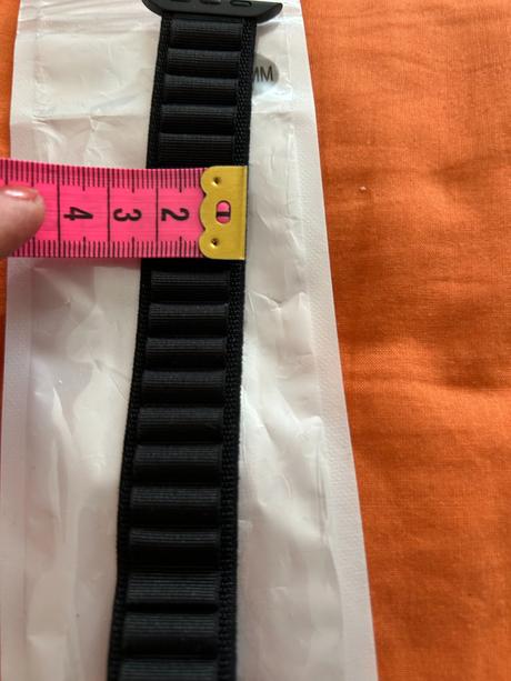 Remienok na i watch,