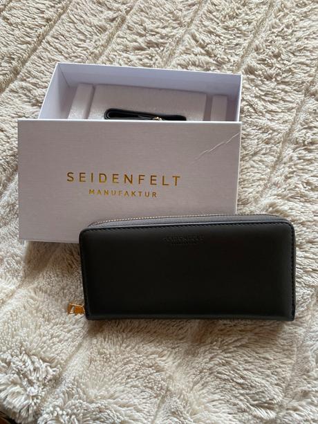 Peňsženka seidenfelt manufaktur,
