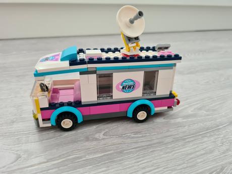 Lego friends televízny voz, 