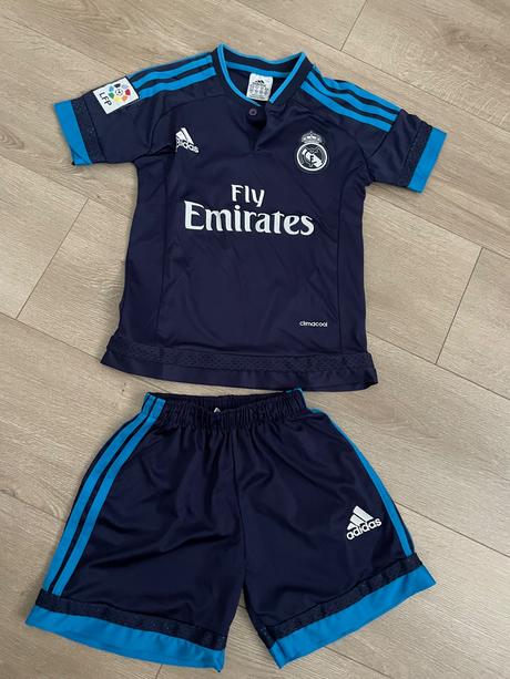 Trycko fudbal, adidas,104