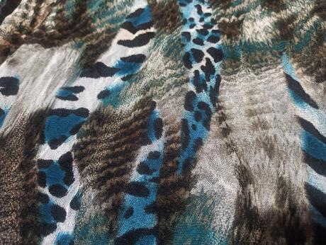 26_triko, tigro-vzor v modrom, 48