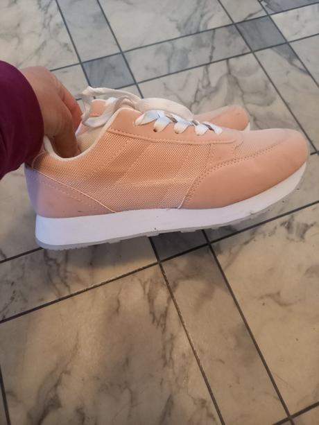 Tenisky, botasky, 35