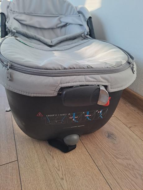 Vanička/ autosedacka concord, concord