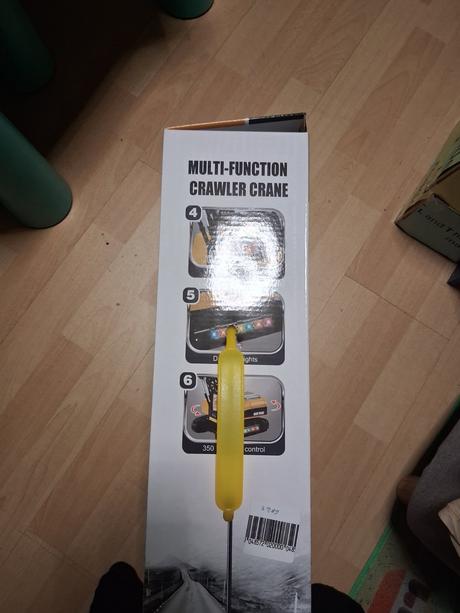 Zeriav na dialkove ovladanie, 