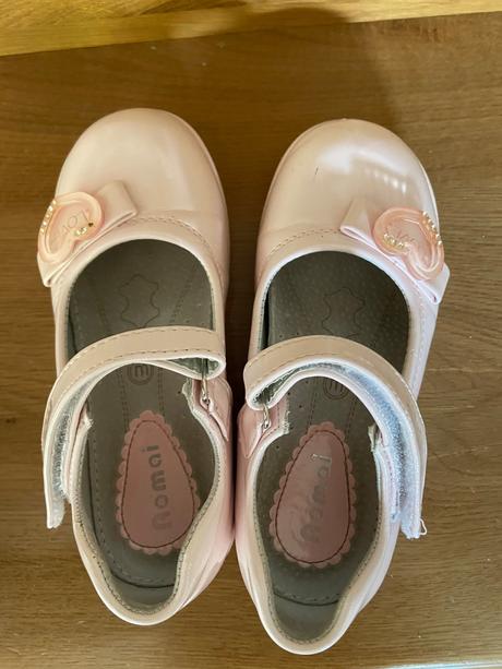 Dievčenské sandálky, 28