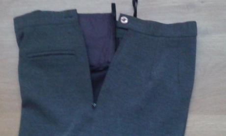 Kostýmove nohavice, 38