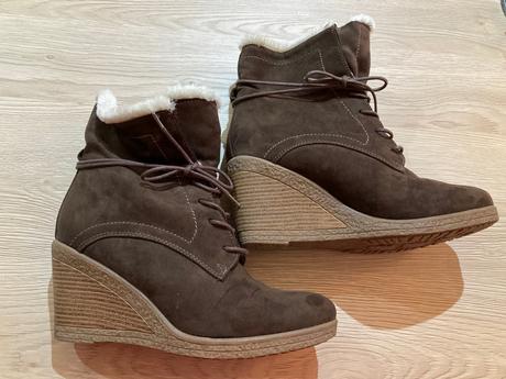 Raz obuté čižmy top stav, graceland,40