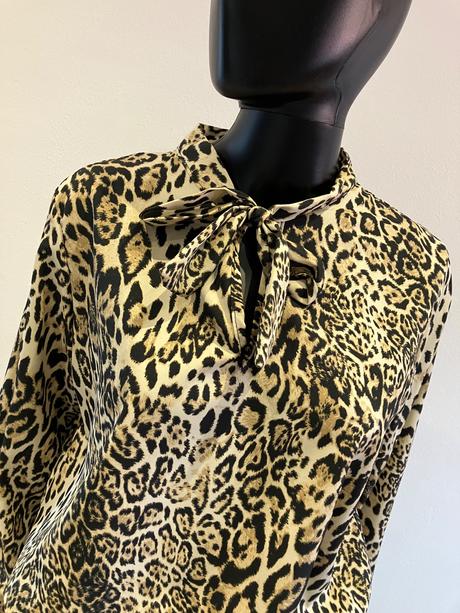 Dámska blúzka s leopardím vzorom a mašľou (uni),