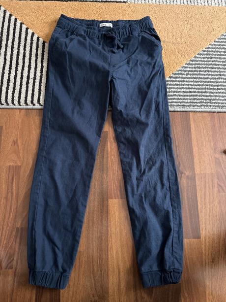 Gate tenke, sinsay,140