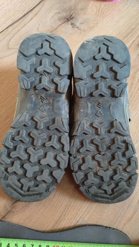 Nízke turistické tenisky, quechua,32