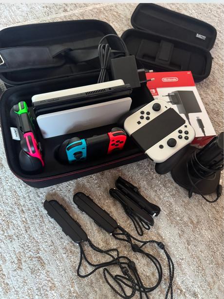 Nintendo switch oled,