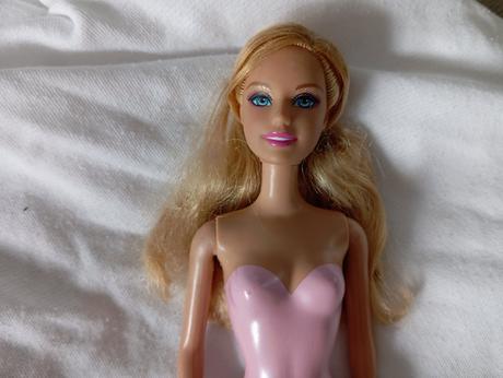 Barbie bábika 2,
