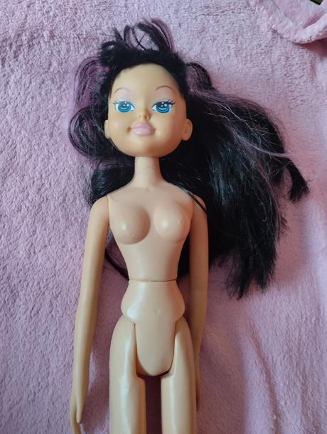 Vysoka bábika 47cm,