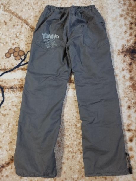 Hnede nohavice zateplene flisom, 134