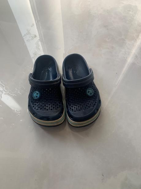 Smajlíkov crocsy, 30