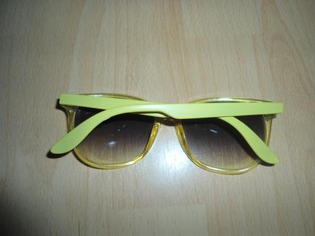 Zeleno/zlte slnecne okuliare, 