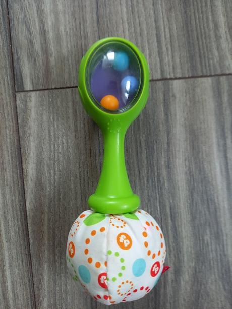 Hrkálka fischerprice,