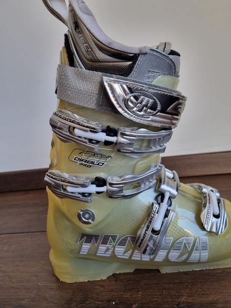 Tecnica lyžiarske topánky eu40, tecnica,40