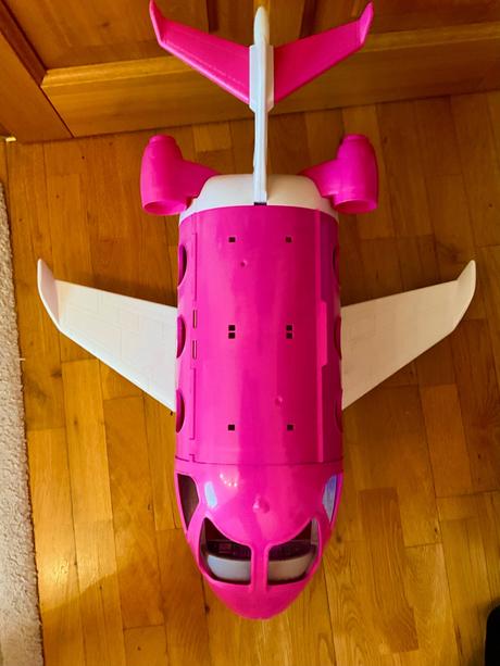 Barbie lietadlo, 