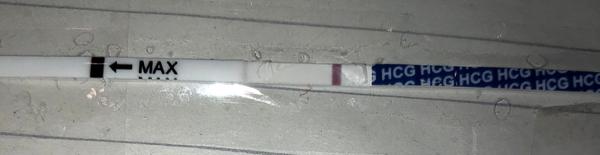 Vidíte náznak druhej čiarky?