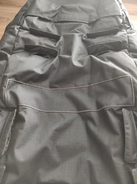 Zimný fusak easygrow hood čierny, 