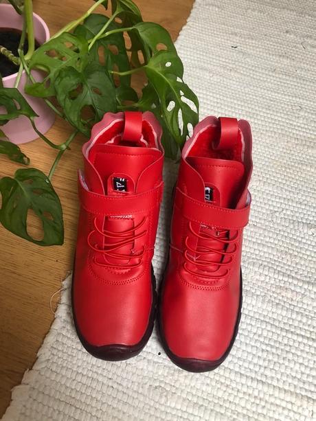 Červené čizmy na zimu/ zateplene čižmy, 36