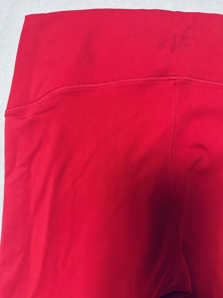 Červené legíny 4f, m