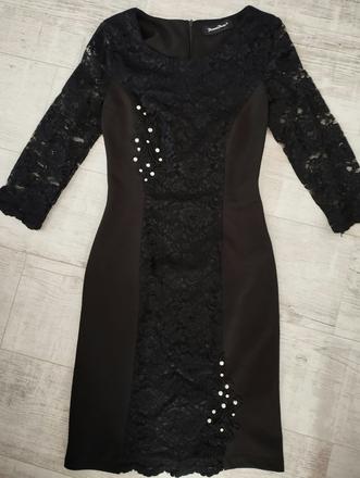 Šaty s čipkou, s