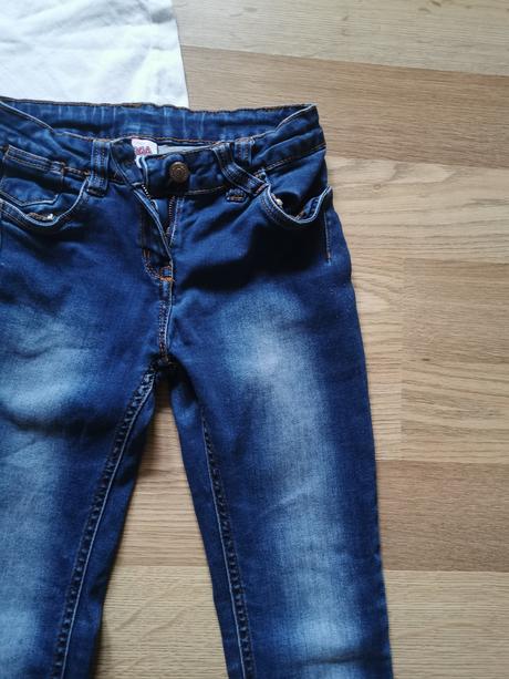 Mäkké skinny rifle + biele tričko, yigga,140