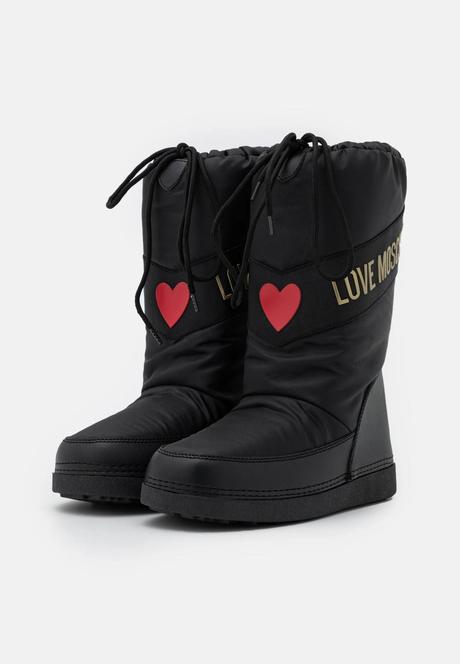 Zimné čižmy moschino č. 37/38, moschino,37