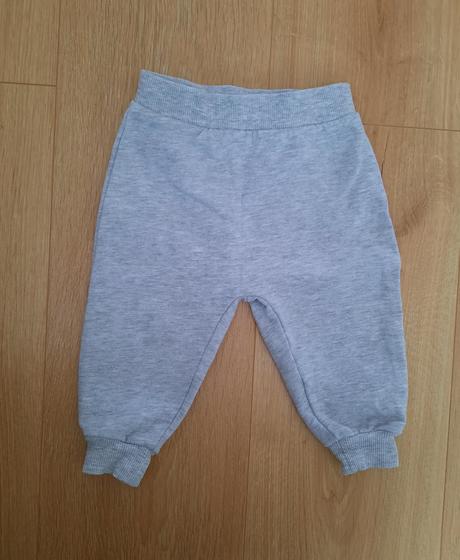 Teplaky, reserved,74