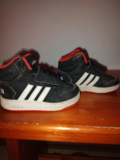 Botasky na doma, adidas,23