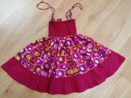 Nádherné šatičky, 92