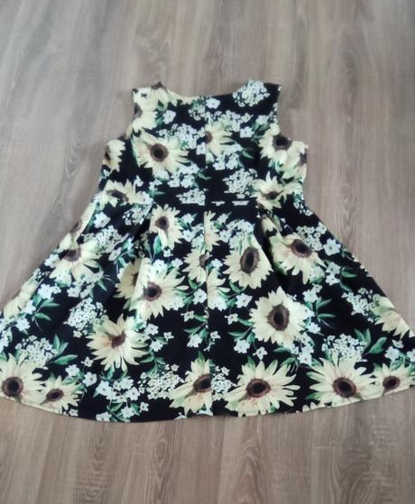 Šaty - 2, bonmarché,50