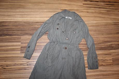 Kabát, trench coat/ ambiente v. 38, 38