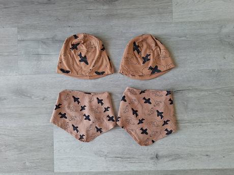 Čiapka a nakrčnik pre dvojčata, 68