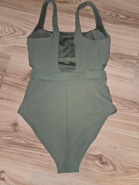 Celé plavky vel.xs, c&a,xs