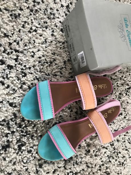 lola espeleta chaussures