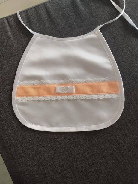 Svadobné podbradniky, 