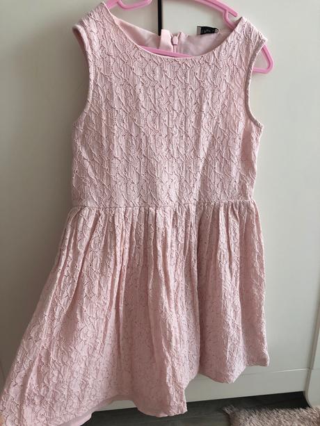 Letné saticky, f&f,128